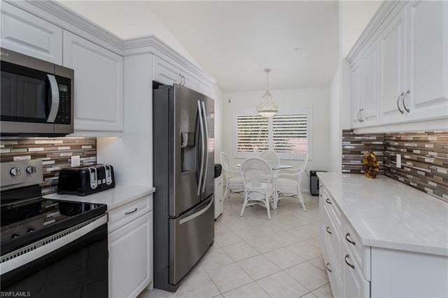 6830 Beach Resort DR 2602, Naples, FL 34114