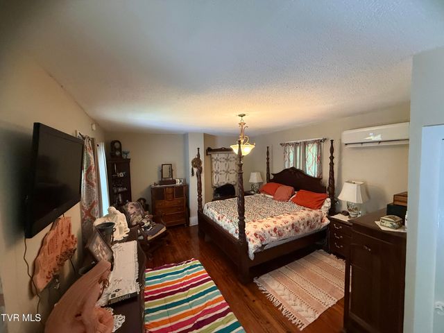 5912 Dunbar Road, Appalachia, VA 24216