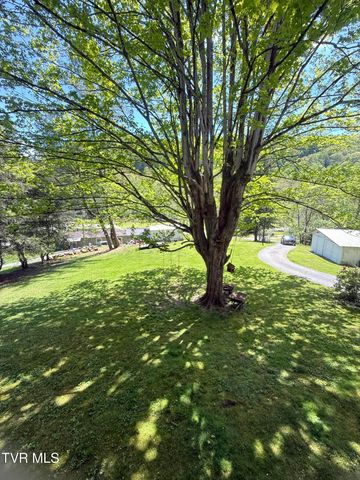 5912 Dunbar Road, Appalachia, VA 24216