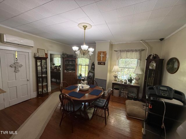 5912 Dunbar Road, Appalachia, VA 24216
