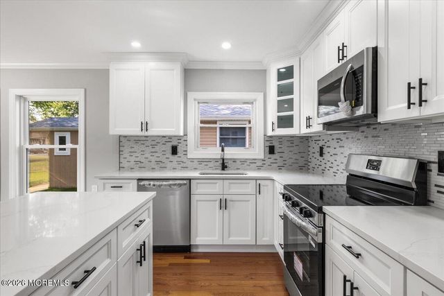 3 Montego Street, Toms River, NJ 08757
