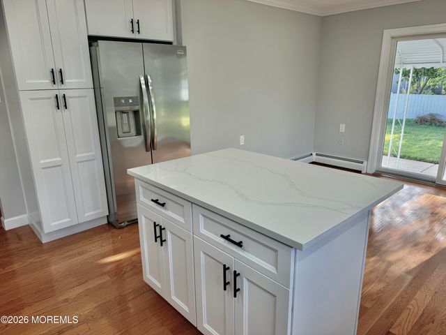 3 Montego Street, Toms River, NJ 08757