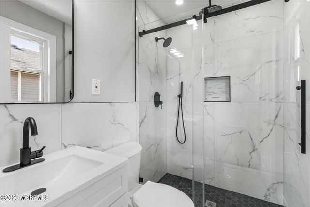 3 Montego Street, Toms River, NJ 08757