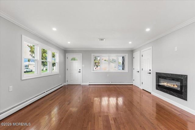 3 Montego Street, Toms River, NJ 08757