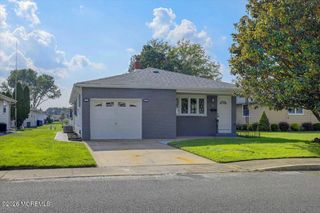 3 Montego Street, Toms River, NJ 08757