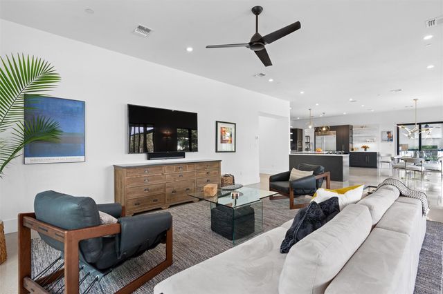 1500 The High RD, Austin, TX 78746