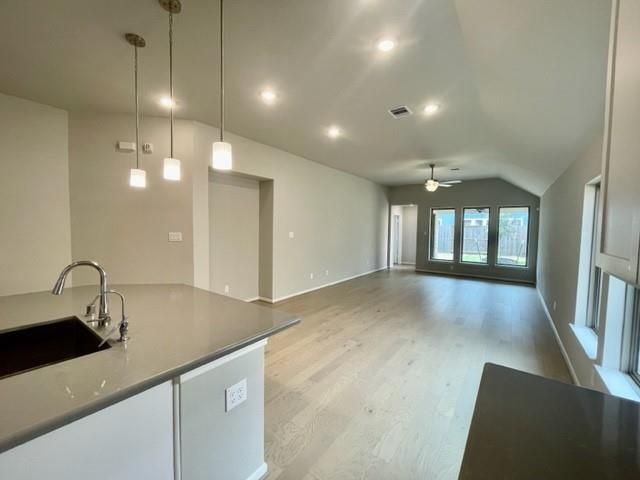 4030 Kinsey Street, Iowa Colony, TX 77583