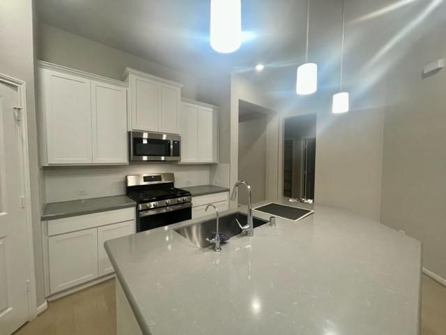 4030 Kinsey Street, Iowa Colony, TX 77583