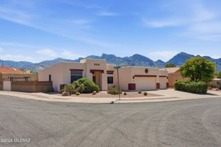 11260 N Sluice Drive, Oro Valley, AZ 85737