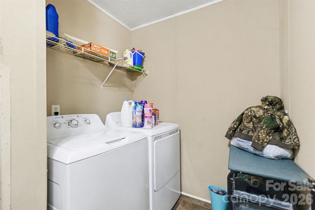 5139 Pine Springs Drive, Bessemer City, NC 28016