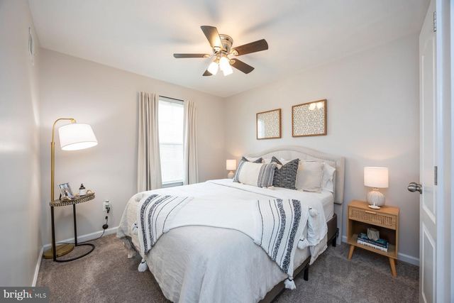 7649 TIMBERCROSS LN, Glen Burnie, MD 21060