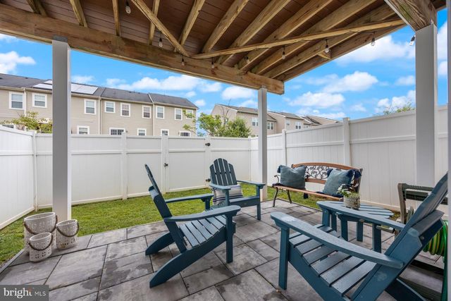 7649 TIMBERCROSS LN, Glen Burnie, MD 21060