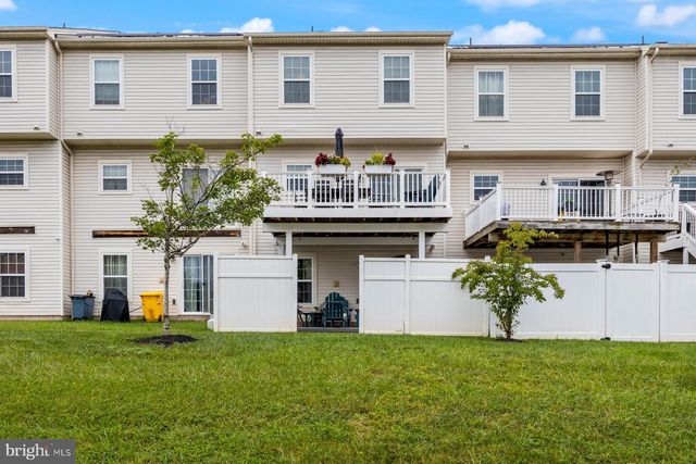 7649 TIMBERCROSS LN, Glen Burnie, MD 21060