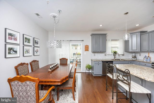 7649 TIMBERCROSS LN, Glen Burnie, MD 21060