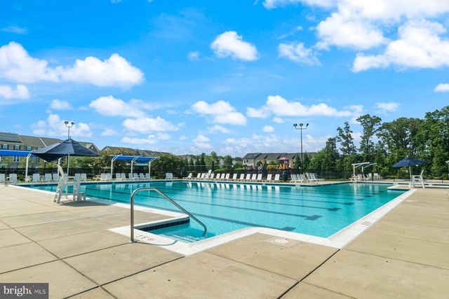 7649 TIMBERCROSS LN, Glen Burnie, MD 21060