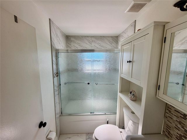 2604 W KIRBY STREET, Tampa, FL 33614