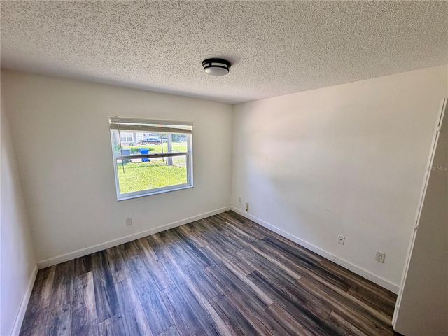 2604 W KIRBY STREET, Tampa, FL 33614