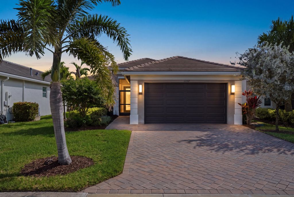 11737 SW Lagoon Lane, Port St. Lucie, Port St Lucie, FL 34987