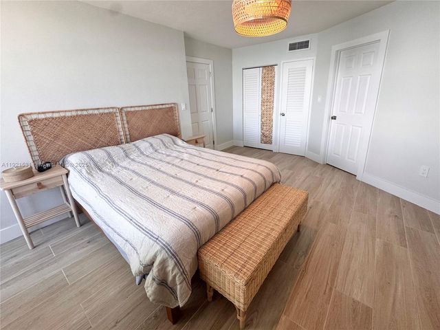 2899 Collins Ave 1201, Miami Beach, FL 33140