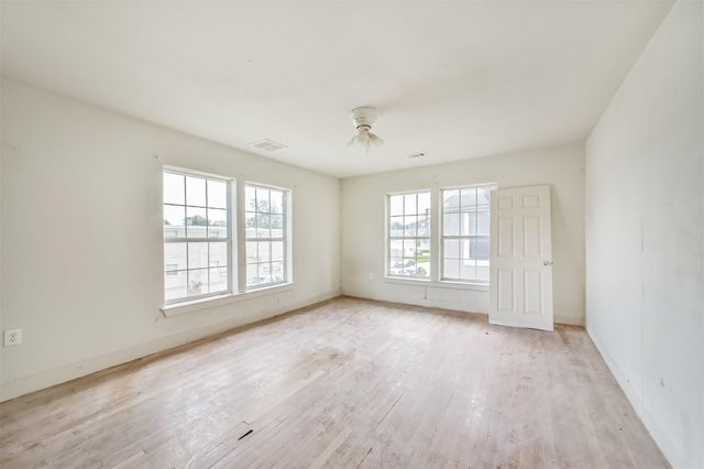 2904 Palm Street, Houston, TX 77004