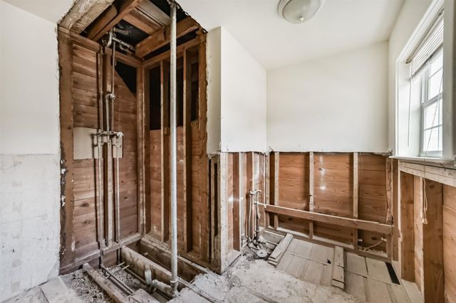 2904 Palm Street, Houston, TX 77004