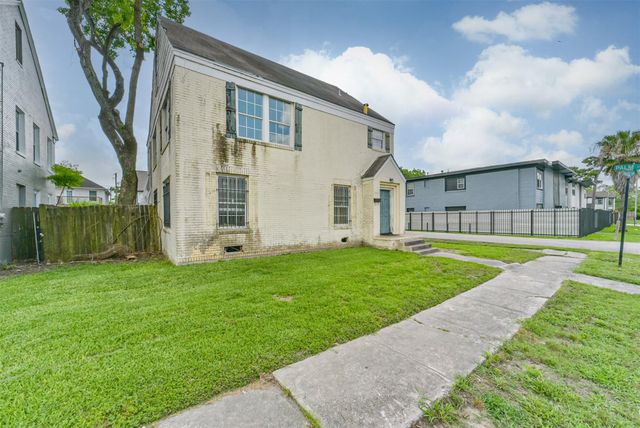 2904 Palm Street, Houston, TX 77004