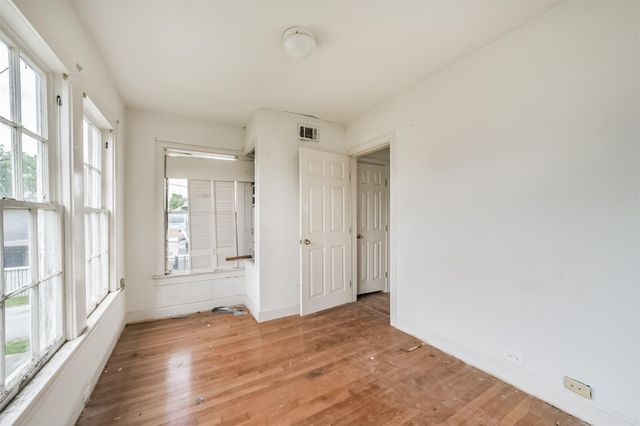 2904 Palm Street, Houston, TX 77004