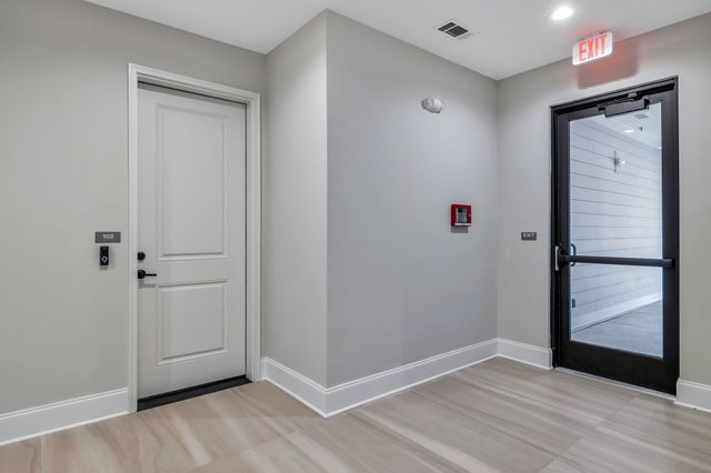 6037 Whitman Rd Unit 102, Franklin, TN 37064