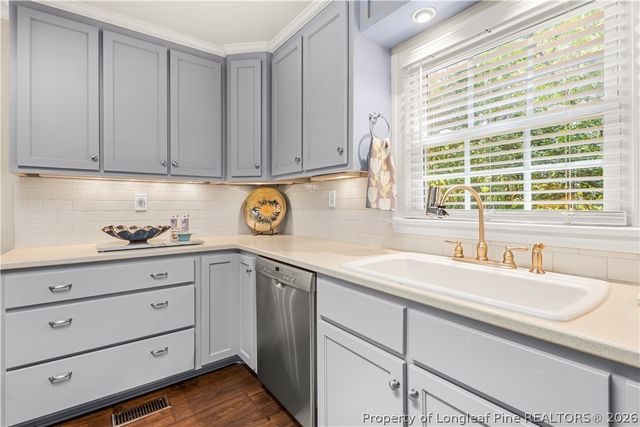 423 Arlington Circle, Sanford, NC 27330