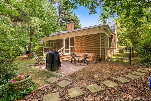 423 Arlington Circle, Sanford, NC 27330