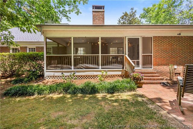 423 Arlington Circle, Sanford, NC 27330