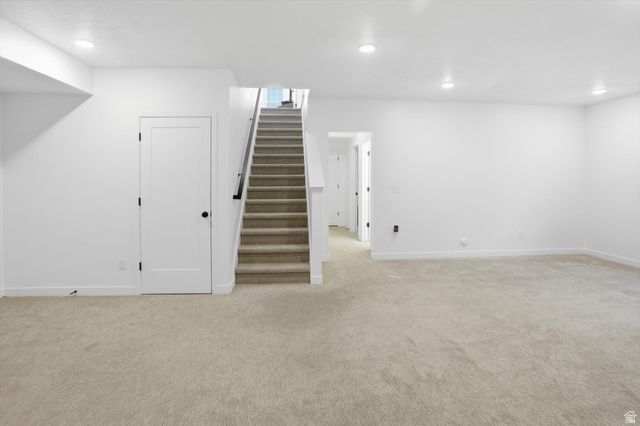 6149 W MOON VALLEY DR, South Jordan, UT 84009
