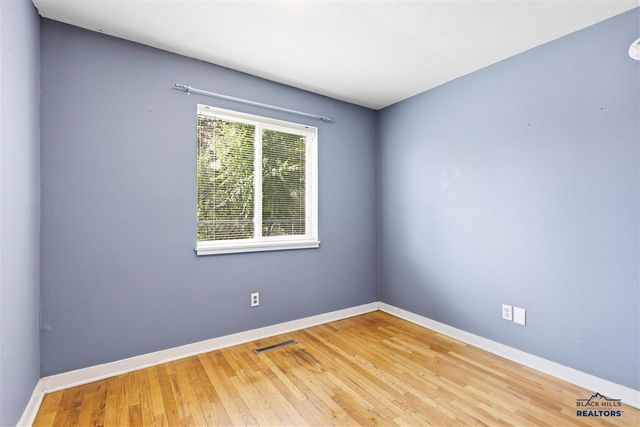 420 E Watertown Street, Rapid City, SD 57701