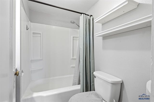 420 E Watertown Street, Rapid City, SD 57701
