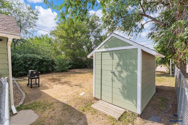 420 E Watertown Street, Rapid City, SD 57701