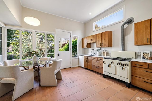 3219 Harrison Street, San Francisco, CA 94110