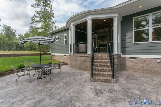 8961 Emily Jane Pl, Quinton, VA 23141