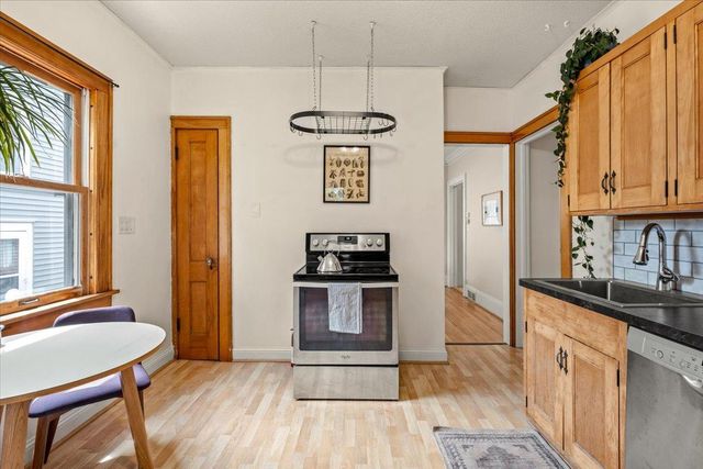 1388 Simpson Street, Saint Paul, MN 55108