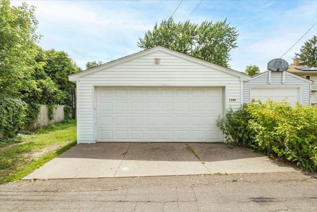 1388 Simpson Street, Saint Paul, MN 55108