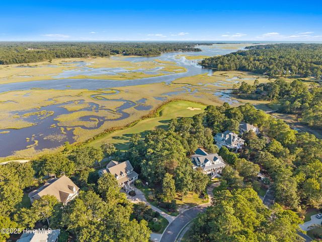 2138 Arnold Palmer Drive, Shallotte, NC 28470