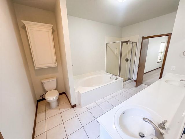 1919 E Kelsey Lane, Stillwater, OK 74075