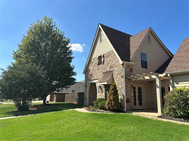 1919 E Kelsey Lane, Stillwater, OK 74075