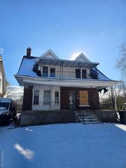 148 Winona Street, Highland Park, MI 48203