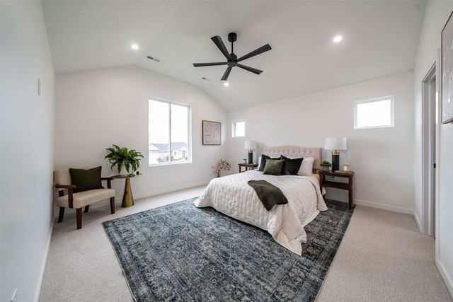 9501 E Stafford Ct, Wichita, KS 67207