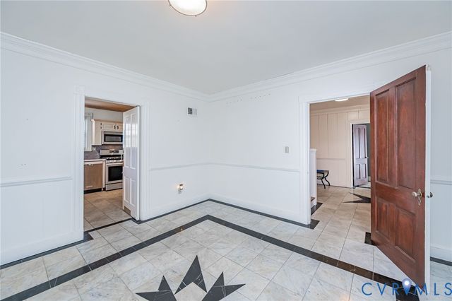 1748 S Sycamore St, Petersburg, VA 23805