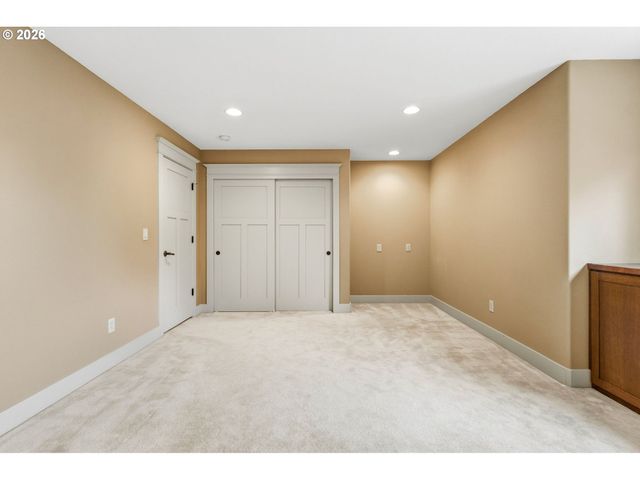 8161 Se MYSTICAL Ln, Salem, OR 97317