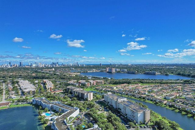 800 NE 195th Street 601, Miami, FL 33179