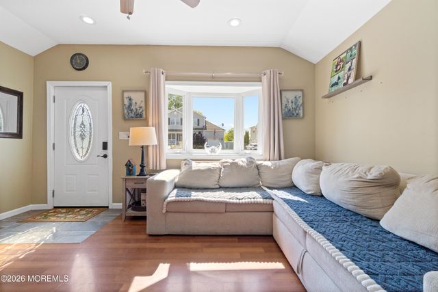 212 Atlantic Street, Keyport, NJ 07735
