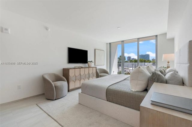 10281 W Bay Harbor Dr 505, Bay Harbor Islands, FL 33154