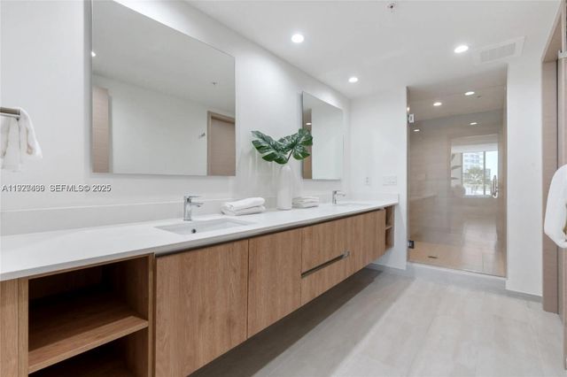 10281 W Bay Harbor Dr 505, Bay Harbor Islands, FL 33154